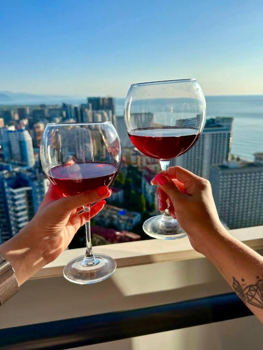 Orbi City 45 Floor Batumi Eksteriør billede
